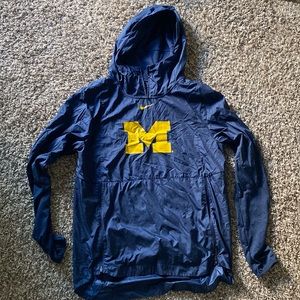 small University of Michigan Nike halfzip rain coat